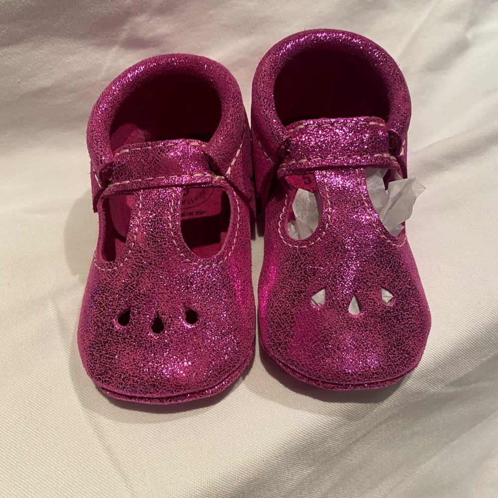 NWT Freshly Picked Mary Jane Fruit Punch Size 5